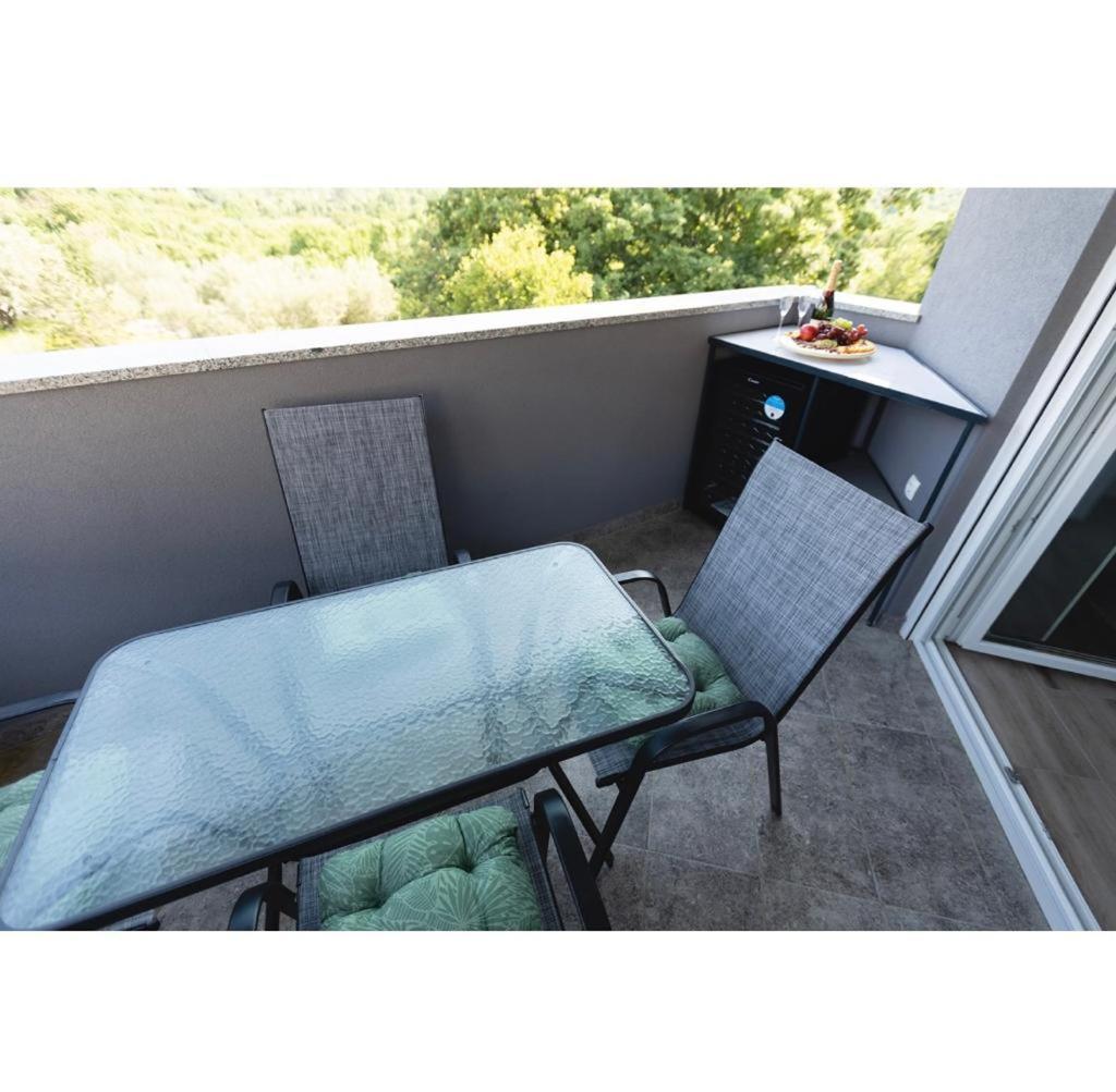 Apartmani Jedro Šilo Zewnętrze zdjęcie