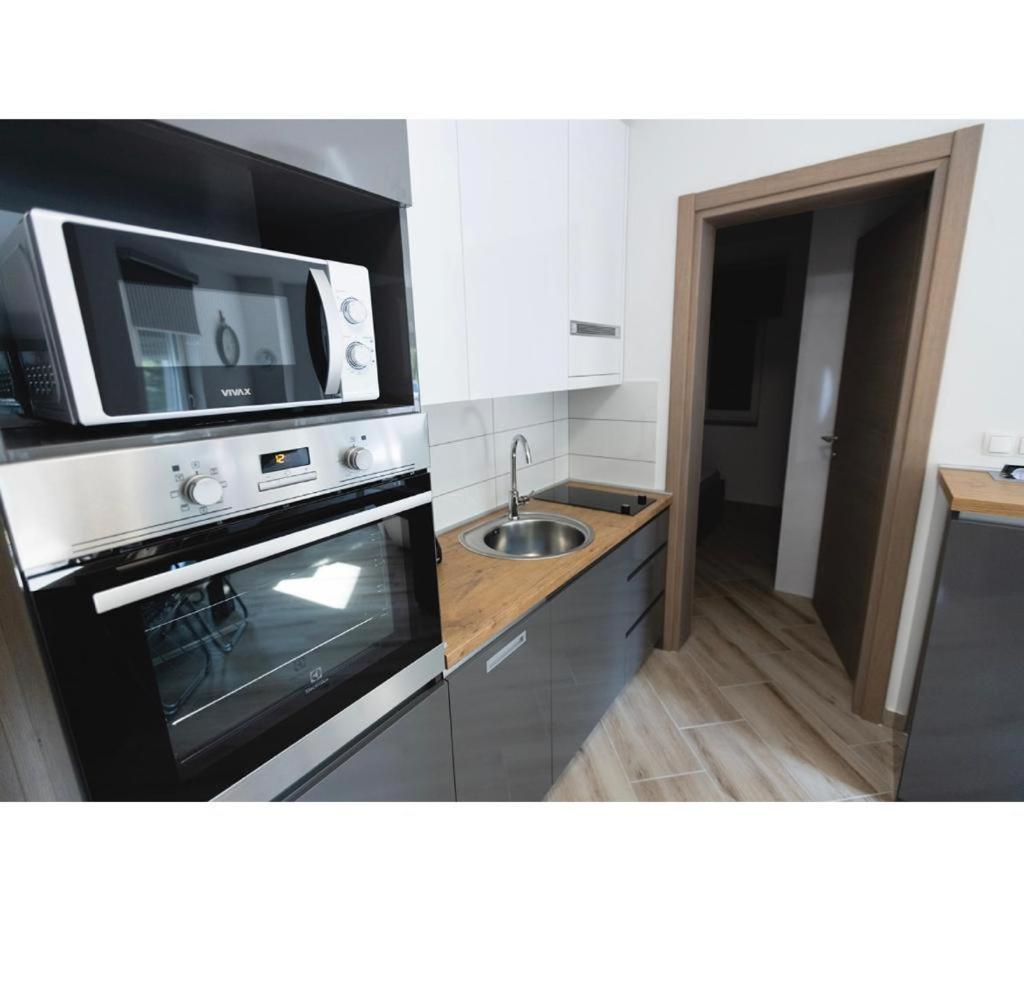 Apartmani Jedro Šilo Zewnętrze zdjęcie