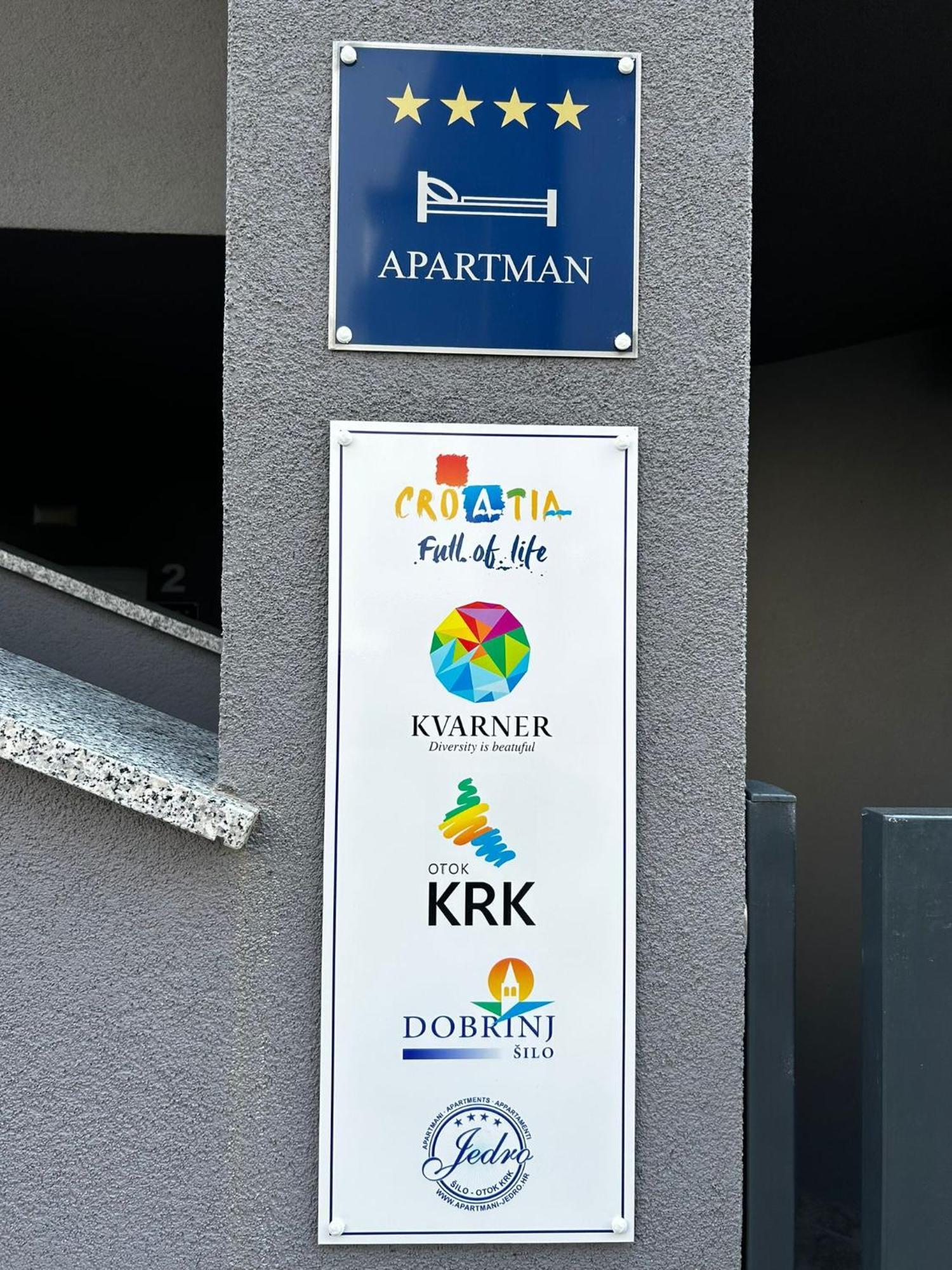 Apartmani Jedro Šilo Zewnętrze zdjęcie